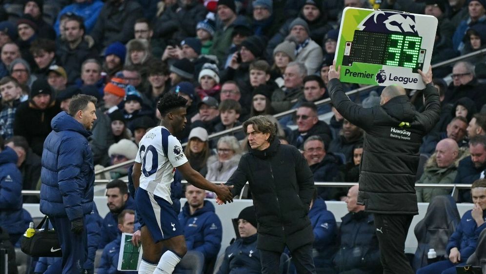 Ozlijeđeni Kudus napušta utakmicu Tottenham - Sunderland