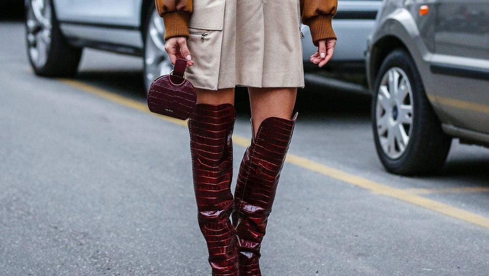 Čizme s krokodilskom teksturom