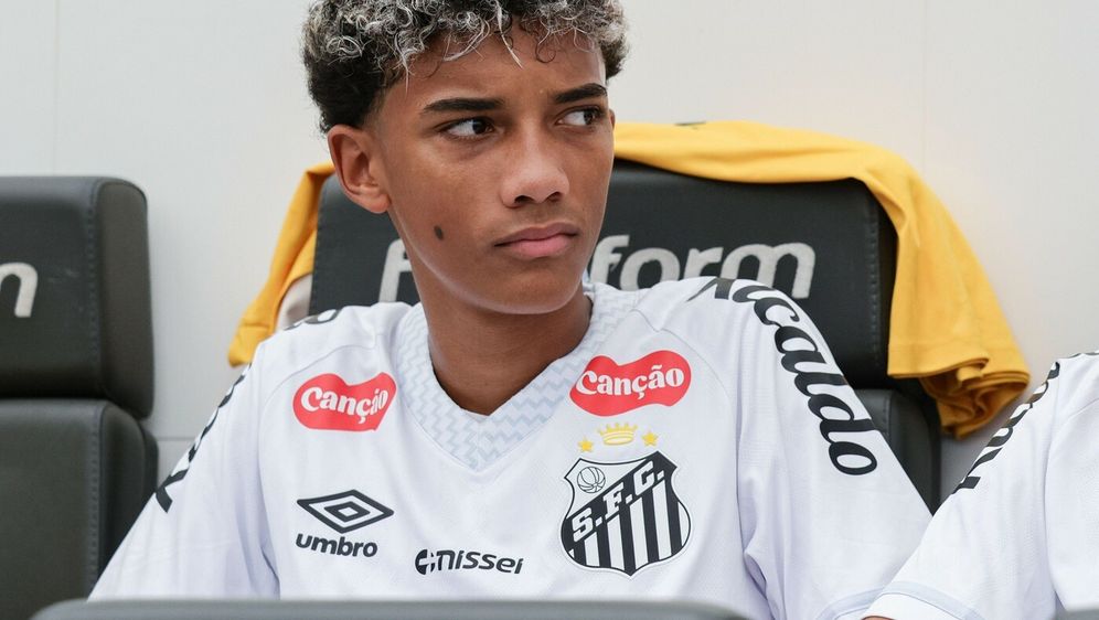 Robinho Junior