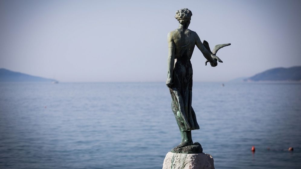 Djevojka s galebom - 1