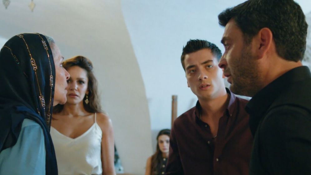 Daleki grad, 12.1. - 6