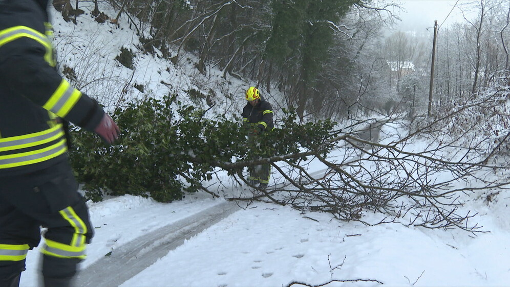 Problemi u prometu zbog snijega