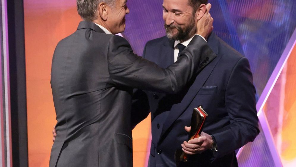 George Clooney i Noah Wyle na dodjeli nagrara organizacije AARP