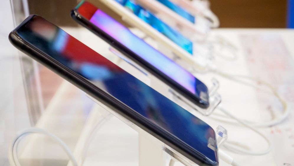 Pametni telefoni, ilustracija