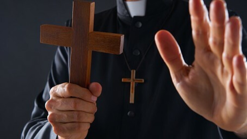 Svećenik, ilustracija