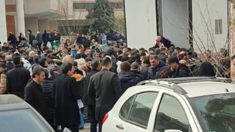 Prizori ispred mrtvačnice