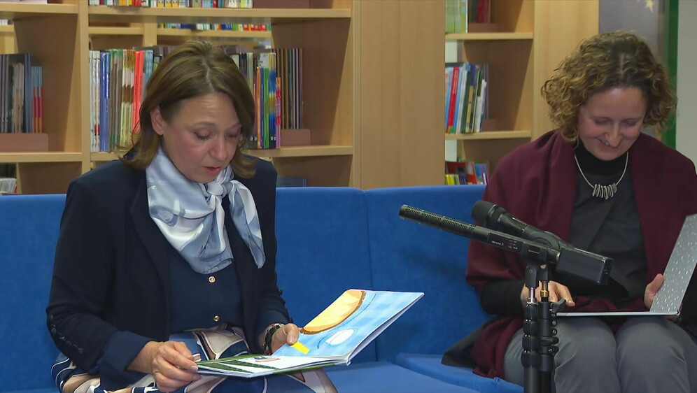 Irena Hrstić i Nina Obuljen Koržinek