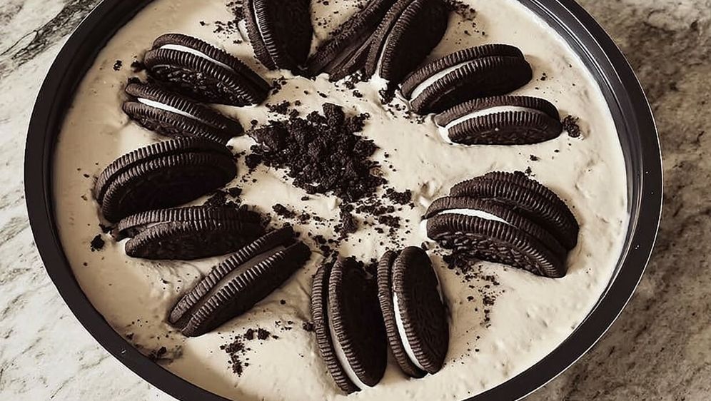 Viralni recept za cheesecake od grčkog jogurta i keksa