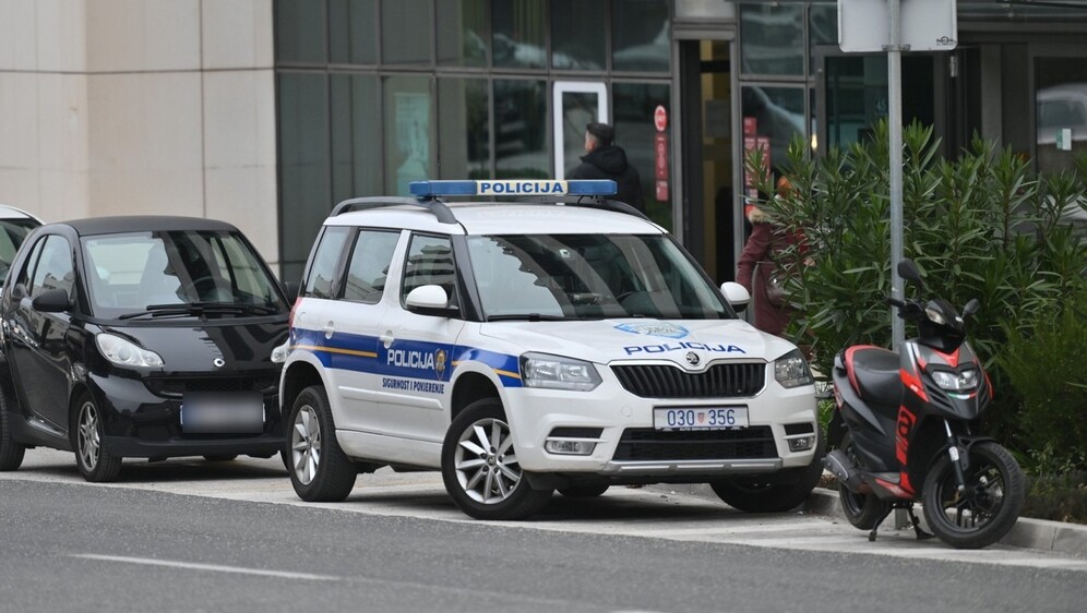 Pretres ureda Viktorije Knežević