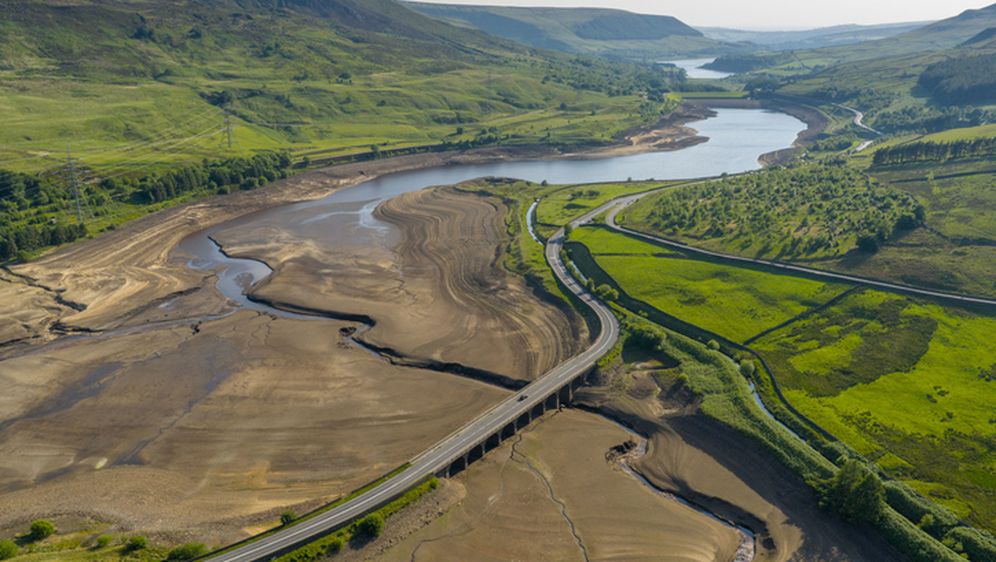 Gotovo presušeno jezero