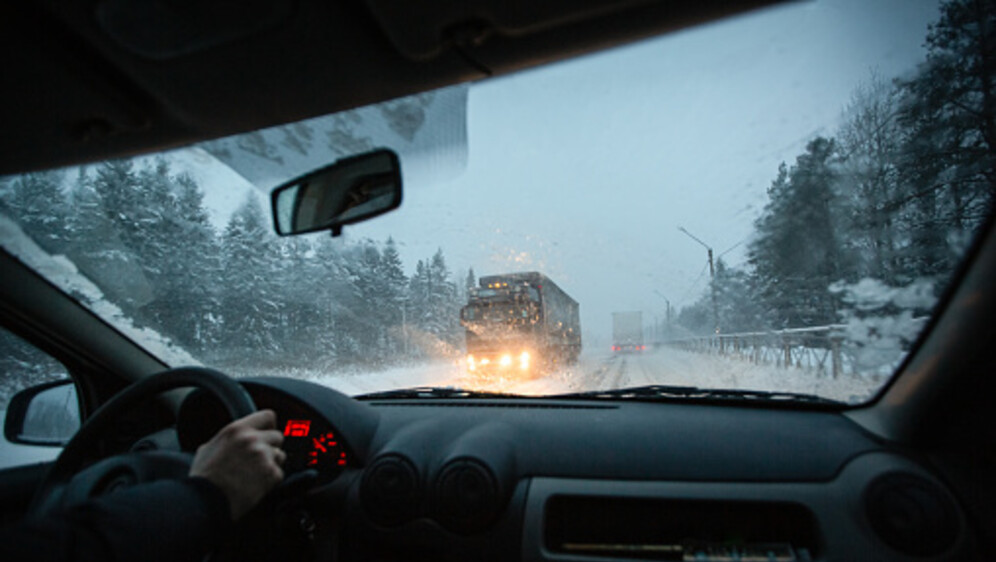 Zimski uvjeti na cestama, ilustracija