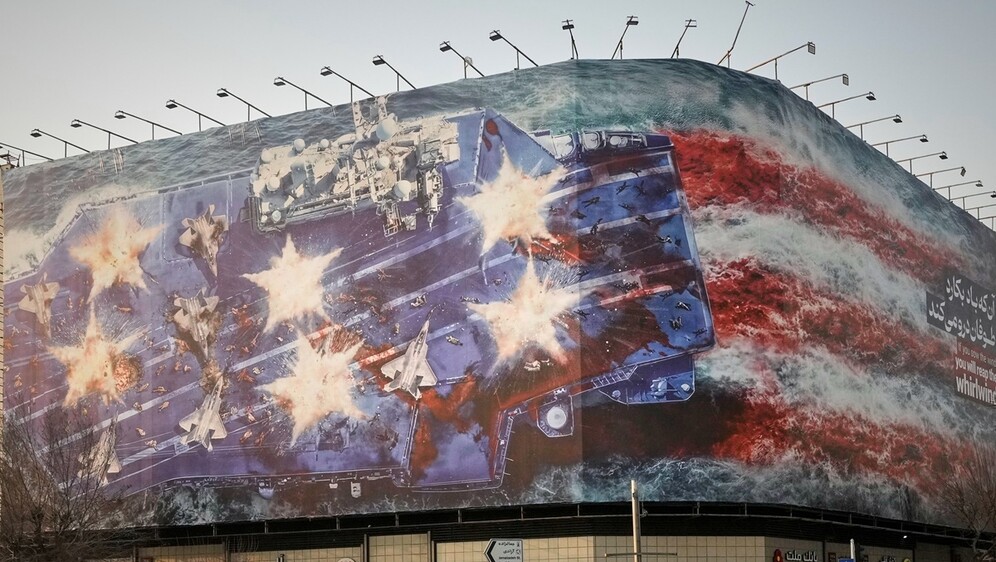 Reklamni pano u Teheranu