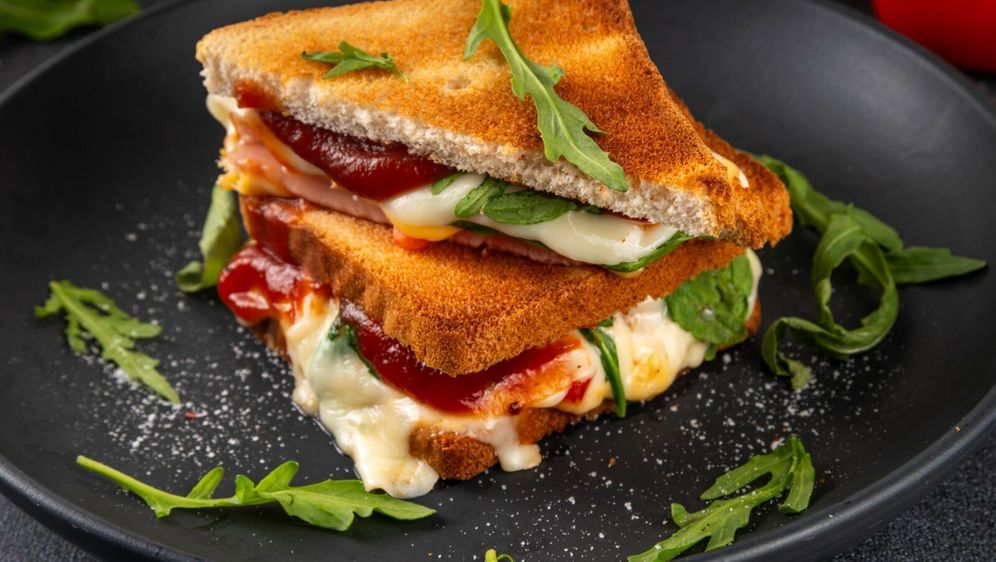 Tost s okusom slavonske pizze