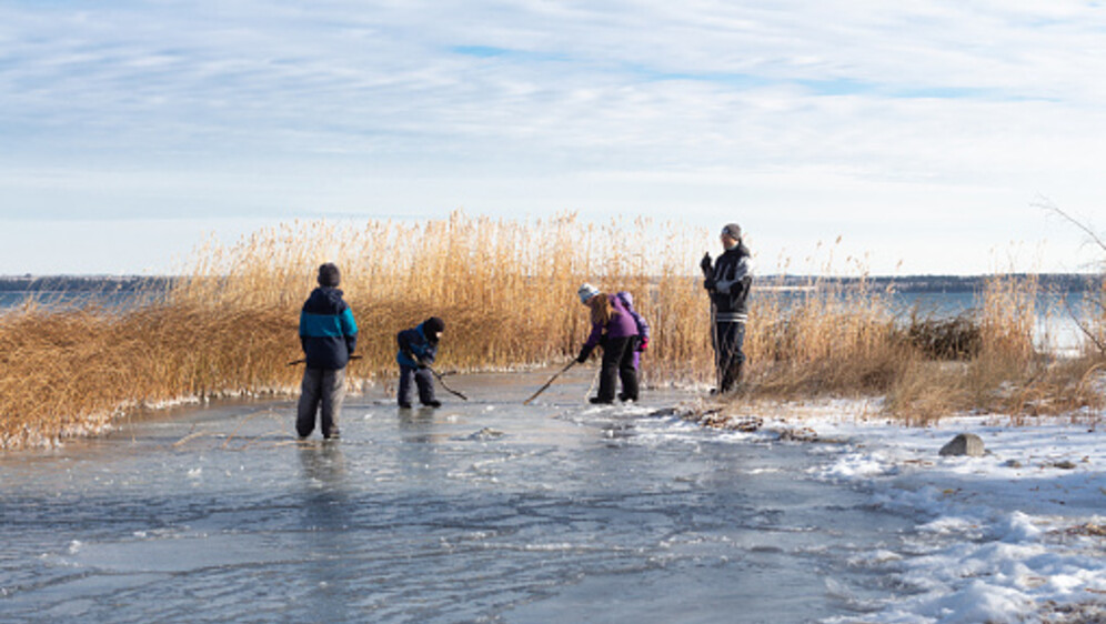 Zaleđeno jezero, ilustracija