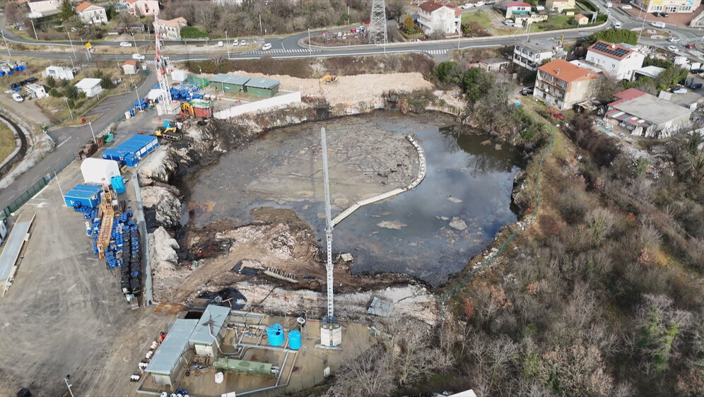 Zaustavljena sanacija jame Sovjak