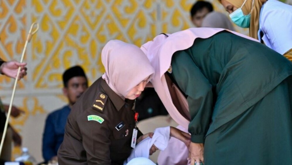 Bičevanje u Indoneziji