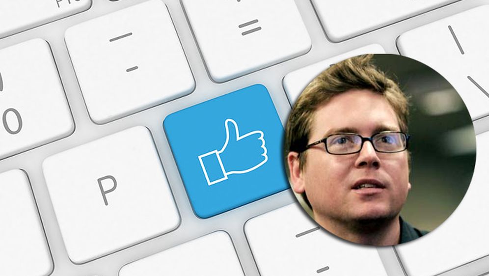Suosnivač Twittera kaže kako bi Facebook trebalo naplaćivati