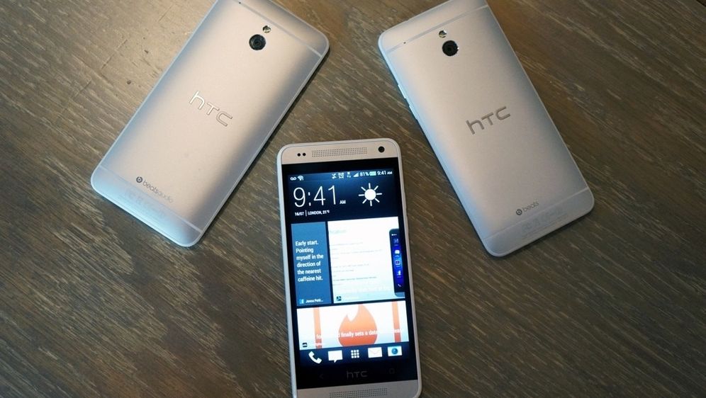 HTC predstavio svoj novi, manji i jeftiniji adut - One mini smartphone