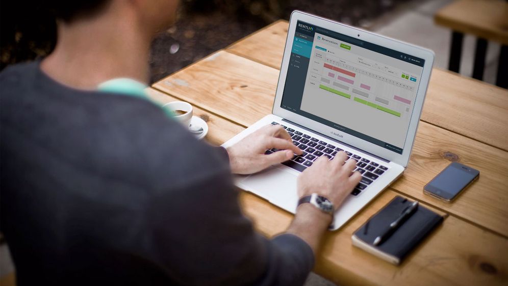 Facebook lansira novog konkurenta Snapchatu Bolt ili testira nove oglasne jedinice u Instagramu?