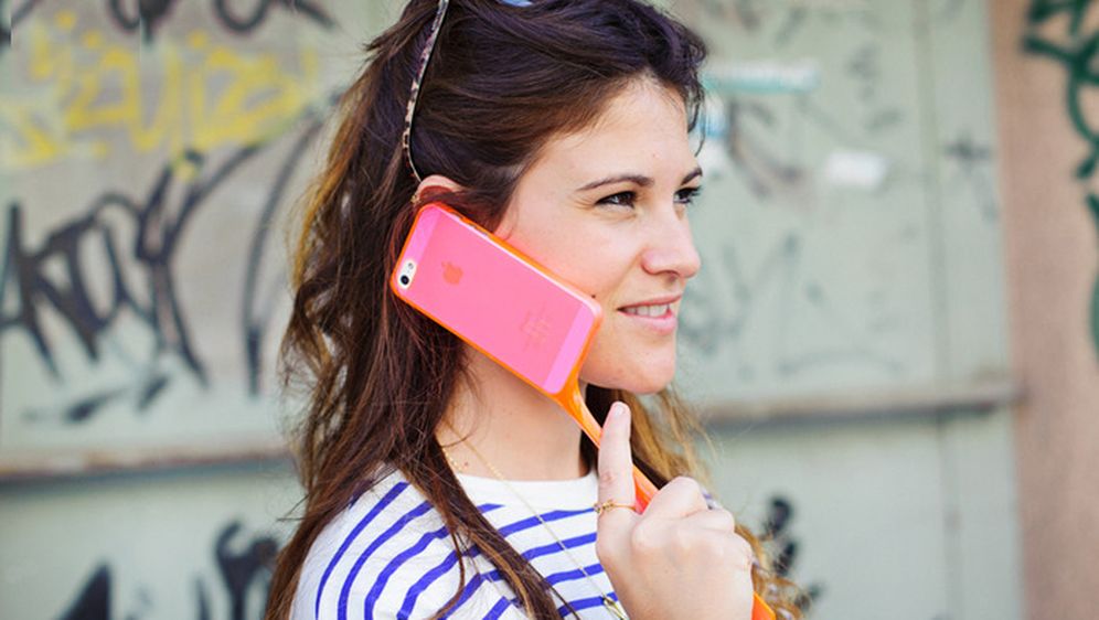 Da li je ovo bezvezna ili genijalna maskica za vaš iPhone?