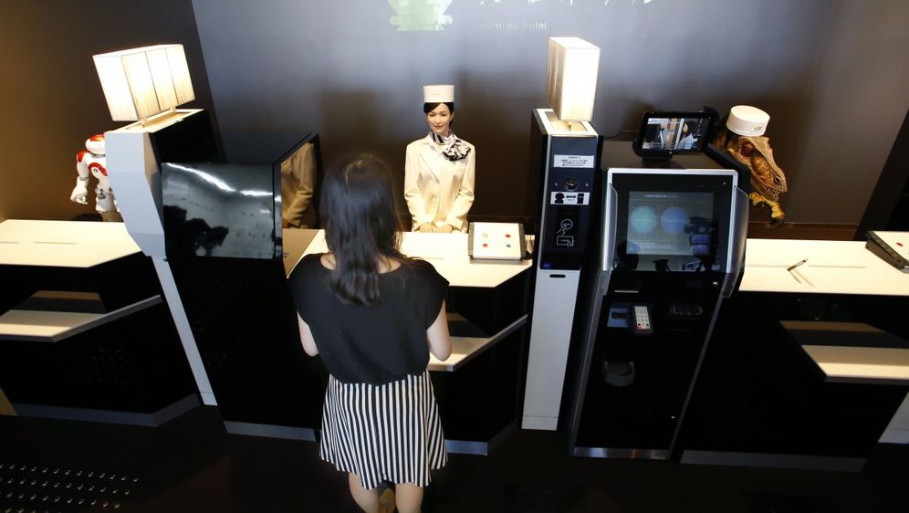 Ovo je najčudniji hotel na svijetu čiji su zaposlenici isključivo roboti