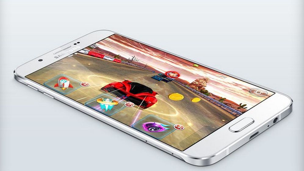 Galaxy A8: Samsung predstavio svoj najtanji smartphone