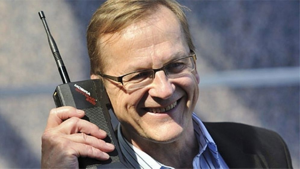 Preminuo Matti Makkonen, otac SMS poruka