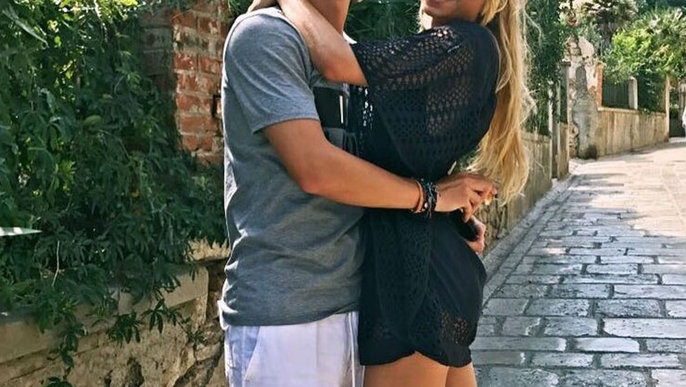 Tin Jedvaj hvali se djevojkom Dnevnik.hr