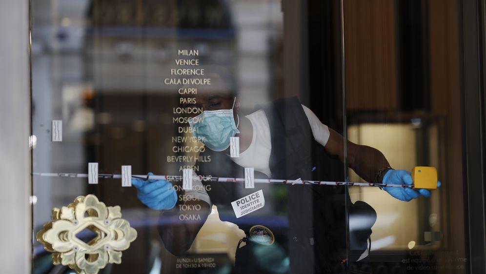 Pljačka draguljarnice (Foto: AFP)