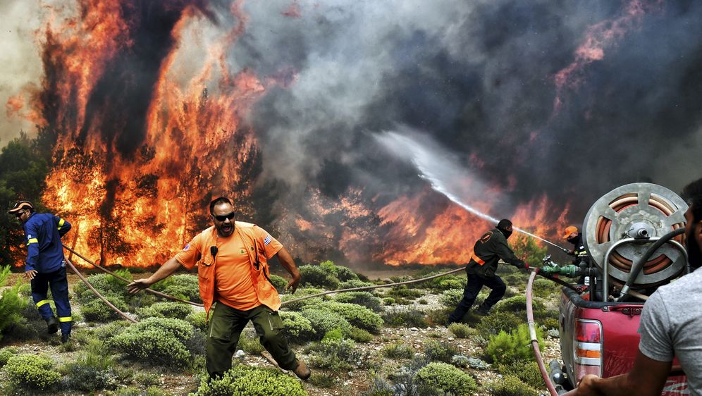 Požari u Grčkoj (Foto: AFP)