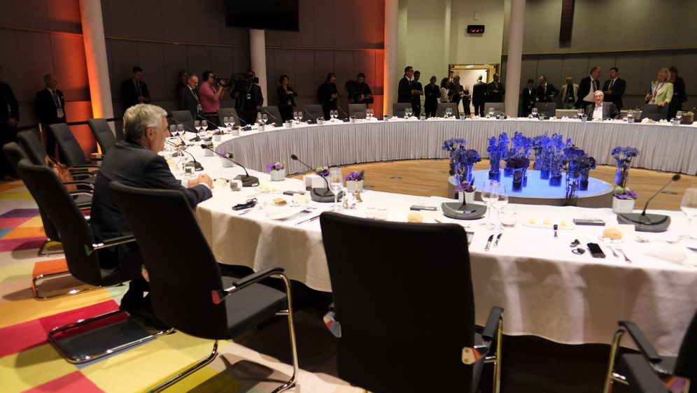O novim čelnicima EU-a raspravljalo se i na radnom ručku (Foto: AFP)