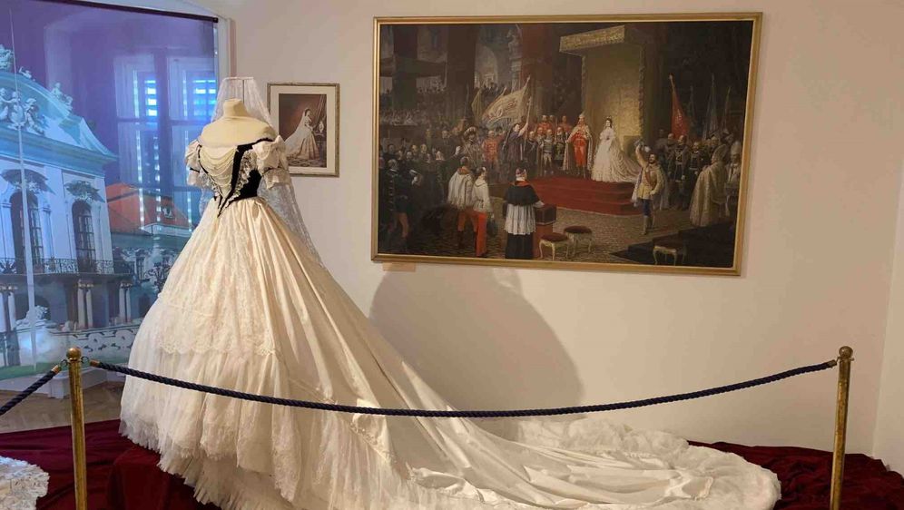 Izložba 'Modni ormar carice Sisi' bit će otvorena u Opatiji