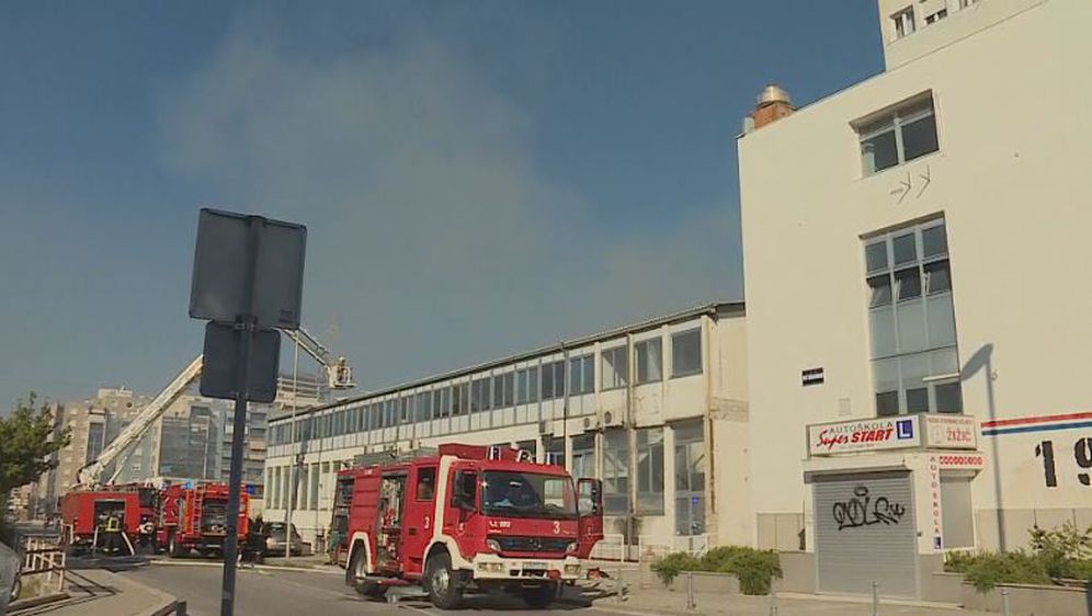 Požar u skladištu Slobodne Dalmacije u Splitu (Foto: Dnevnik.hr)