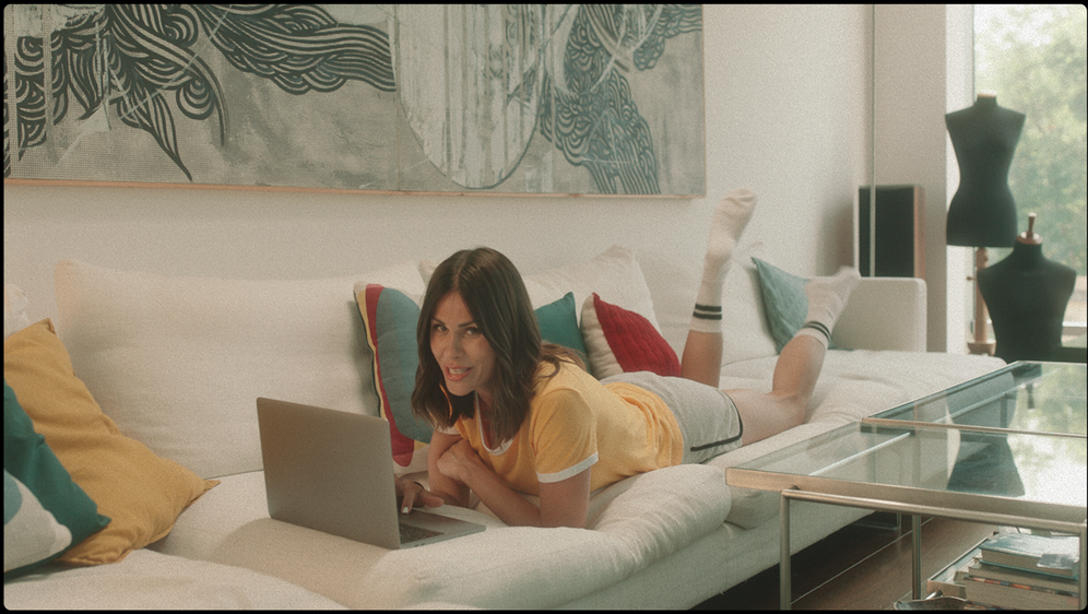 Viktorija Rađa i MESHtar Powered by Iskon