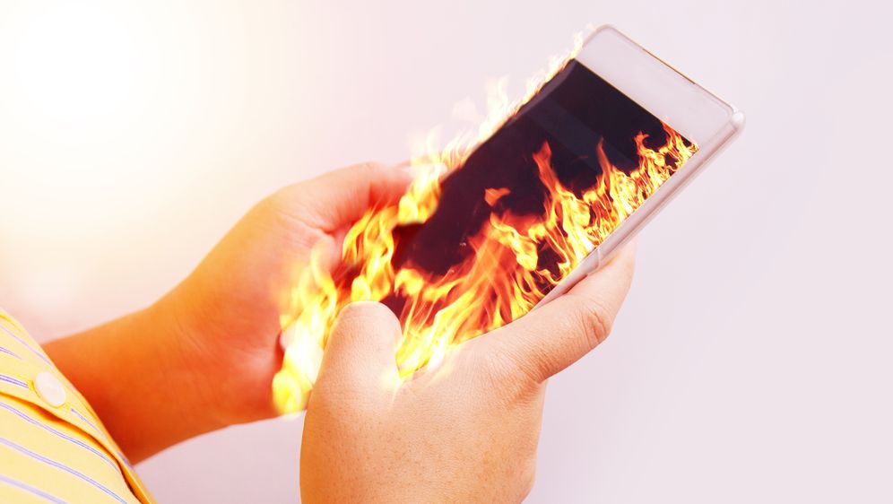 Pregrijavanje pametnog telefona, ilustracija