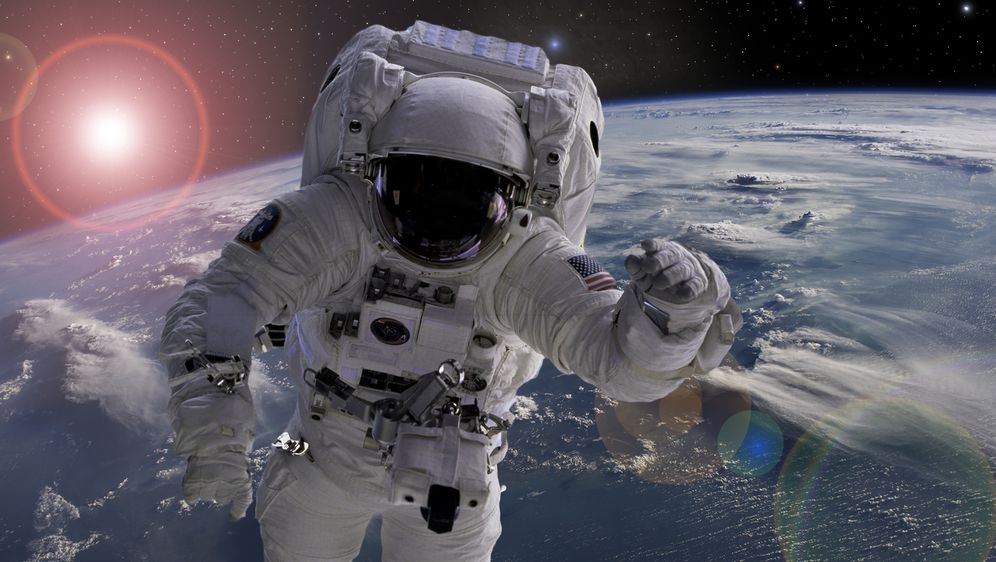 Astronaut u svemiru