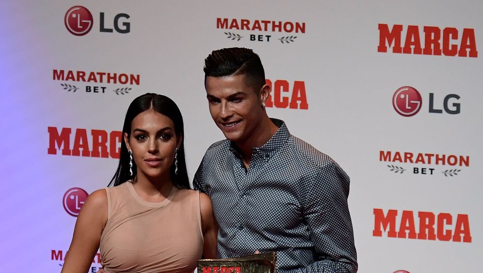 Georgina Rodriguez i Christiano Ronaldo (Foto: AFP)
