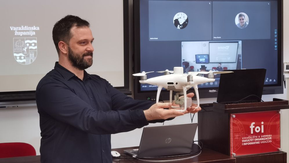 Predstavljanje Drone Pilot Academyja na FOI-ju - 2