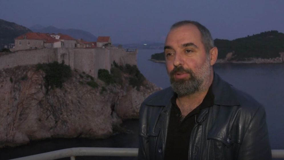 Enes Vejzović