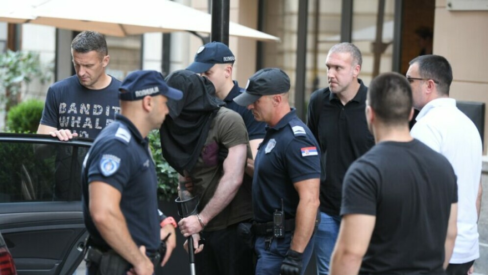 Privođenje osumnjičenog za ubojstvo 18-godišnjakinje - 1