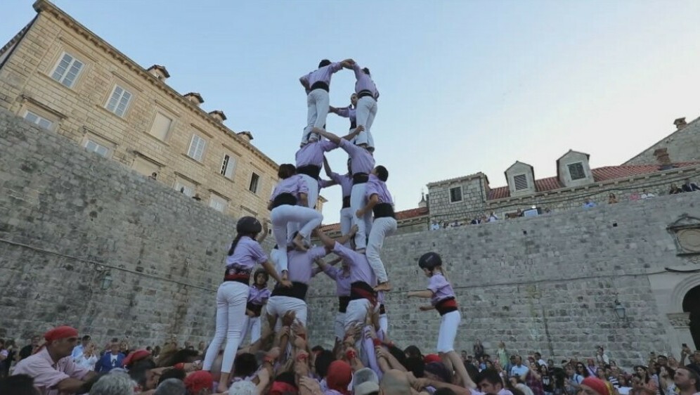 Ljudski toranj u Dubrovniku, ilustracija - 2