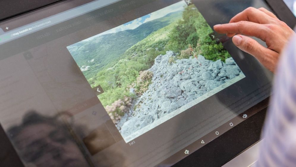 Info displej TZ općine Mošćenička Draga 2