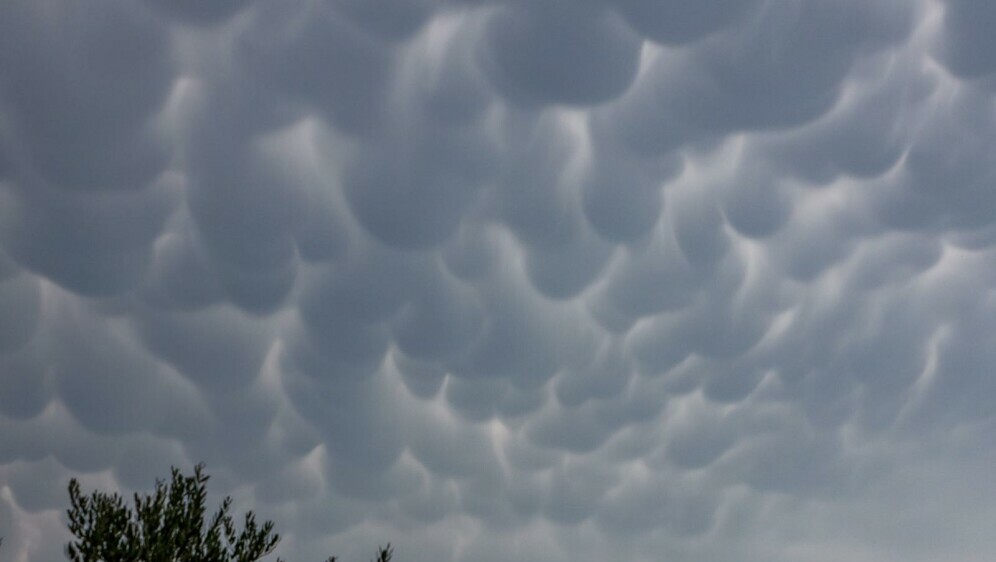 Mammatus oblaci nad Zadrom - 4