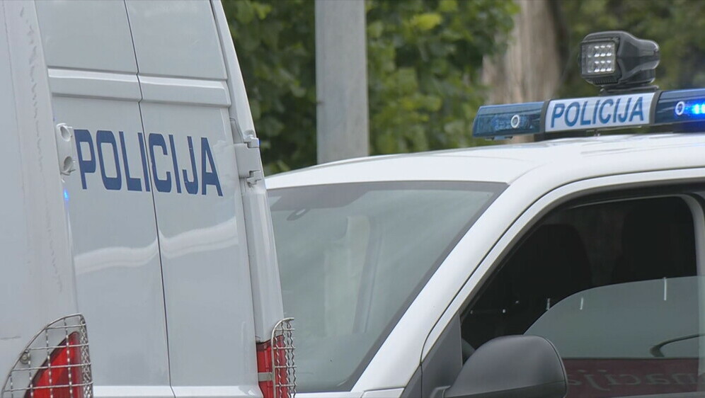 Policija