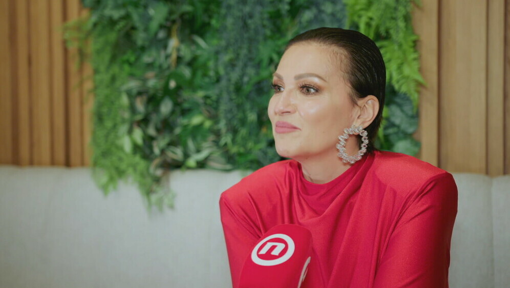 Nina Badrić - 6
