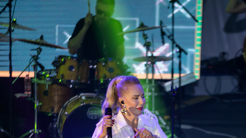 Lepa Brena - 15