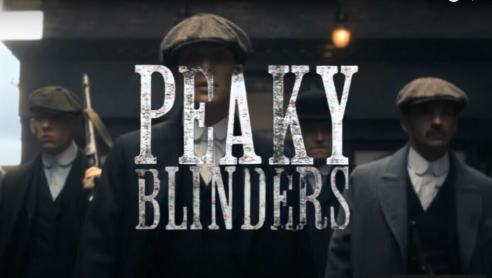 Postava serije Peaky Blinders kako hoda i naslov serije