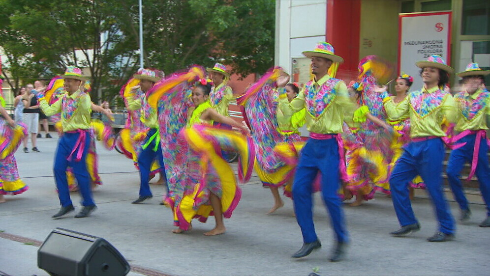 58. međunarodna smotra folklora - 1