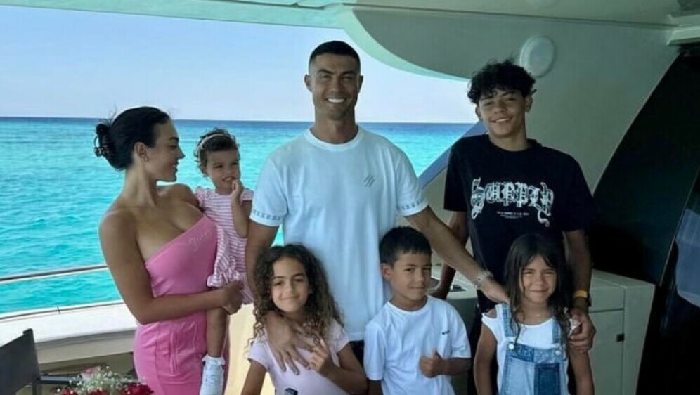 Cristiano Ronaldo s obitelji