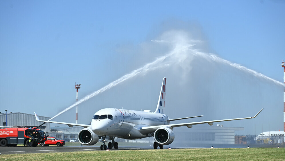 Novi Airbus A220 - 1